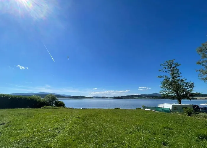 Hobití Lipno Černá v Pošumaví